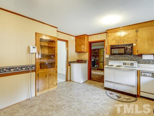6309 Burt Road Fuquay-Varina, NC 27526 - Photo 9 of 22 Gallery Image 9