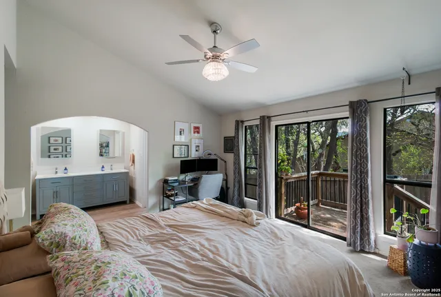 $2,150 | 11214 Blue Waters, Helotes, TX 78023