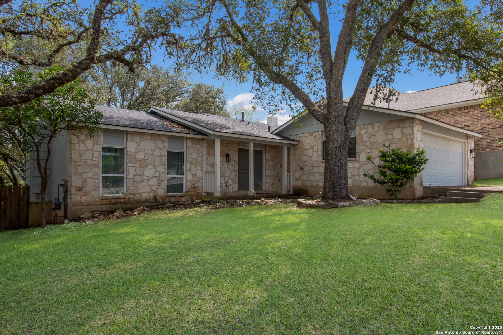 11214 Blue Waters Helotes, TX 78023 - Photo 4 of 29