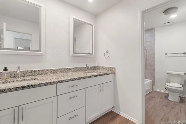 $2,050 | 11214 Blue Waters, Helotes, TX 78023