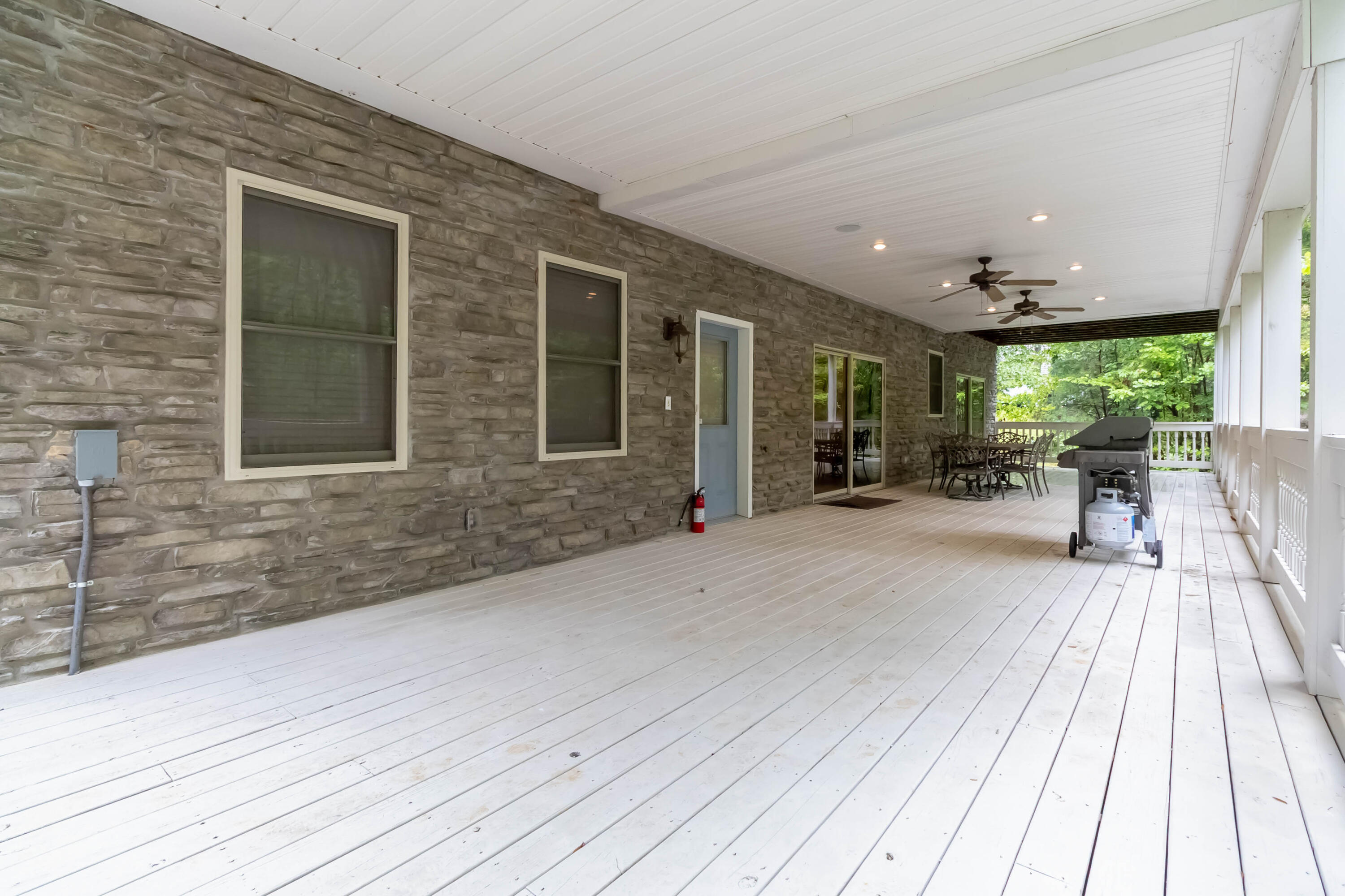 2720 Roberts Bend Road Burnside, KY 42519 - Photo 52 of 67 051