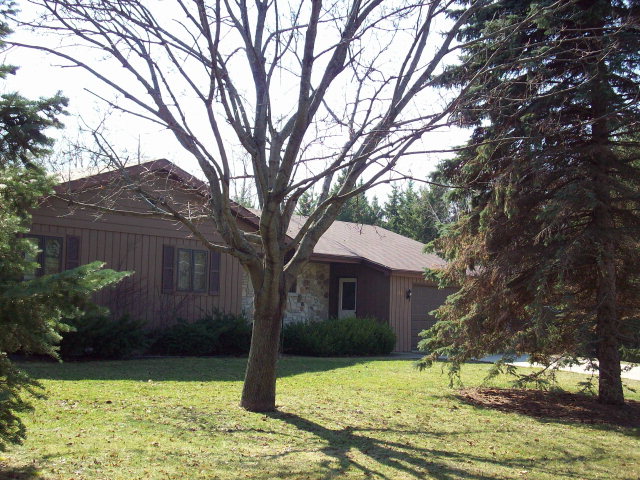5931 Gordon Road Sturgeon Bay, WI 54235 - Photo 1 of 1 Main View