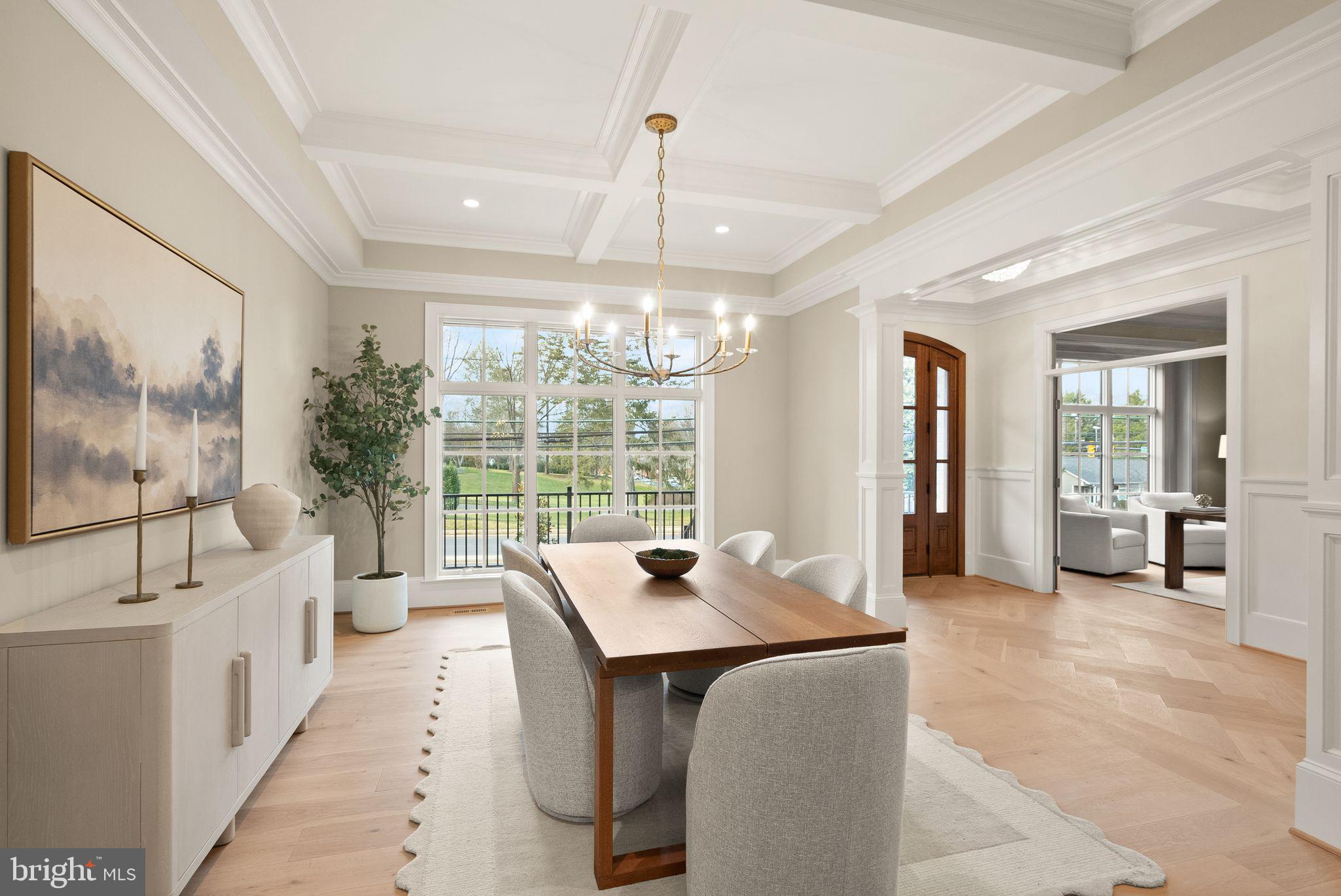 3941 North Glebe Road Arlington, VA 22207 - Photo 13 of 76 Abundant natural light from oversized windows