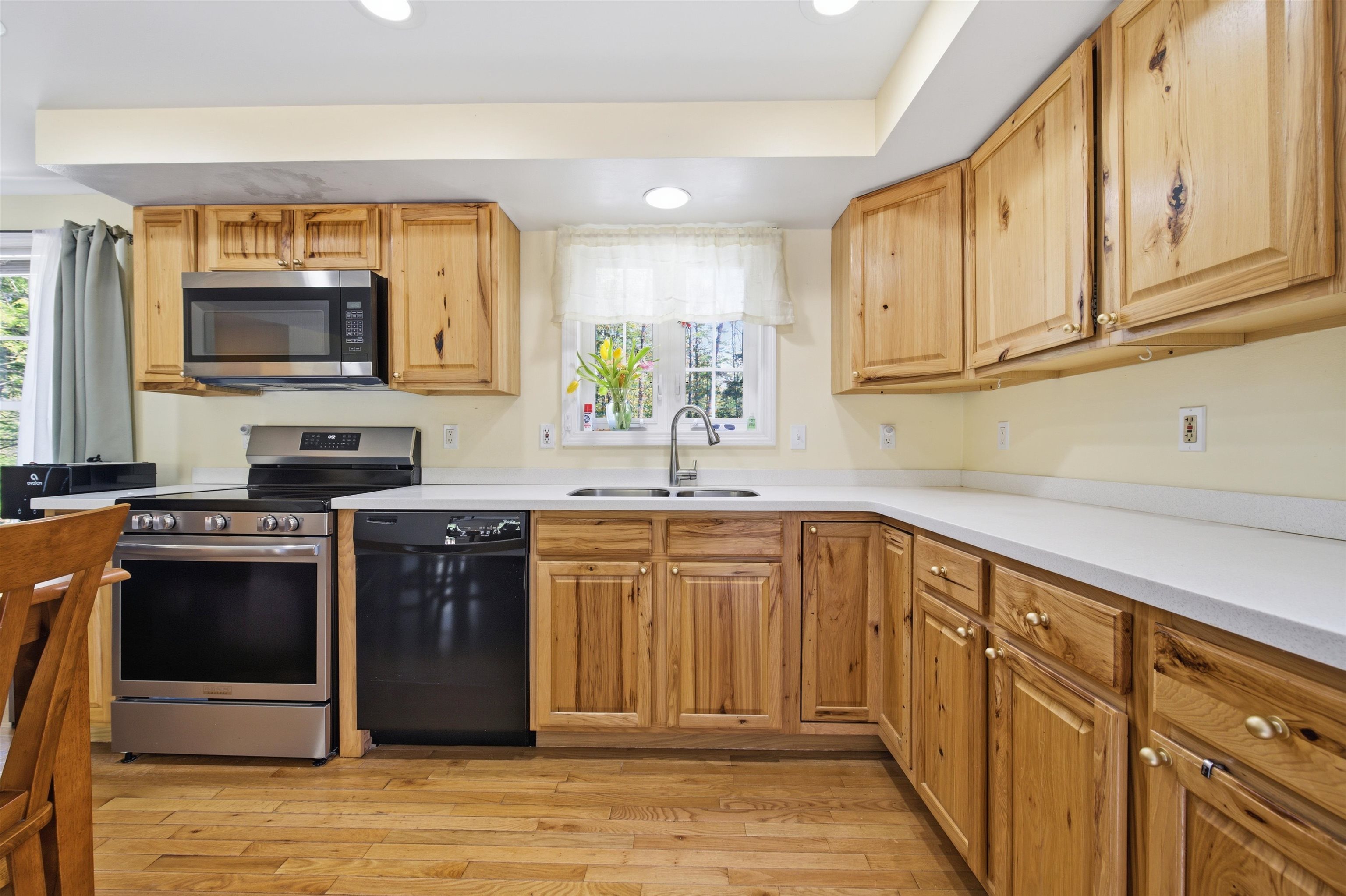 26 Birch Tree Lane Ossipee, NH 03814 - Photo 24 of 41