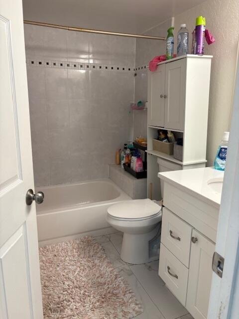 3150 Leewood Terrace, Unit L125 Boca Raton, FL 33431 - Photo 12 of 18 2ND BATHROOM