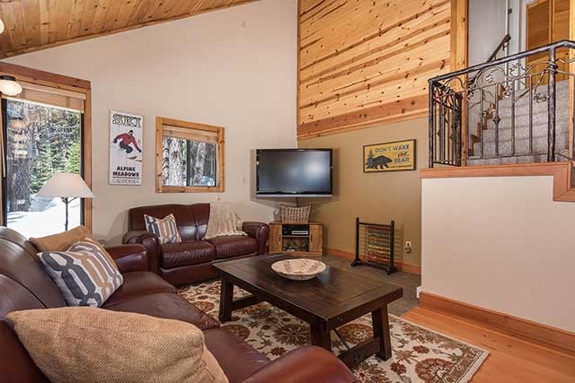 11880 Baden Road Truckee, CA 96161 - Photo 2 of 14 Gallery Image 2