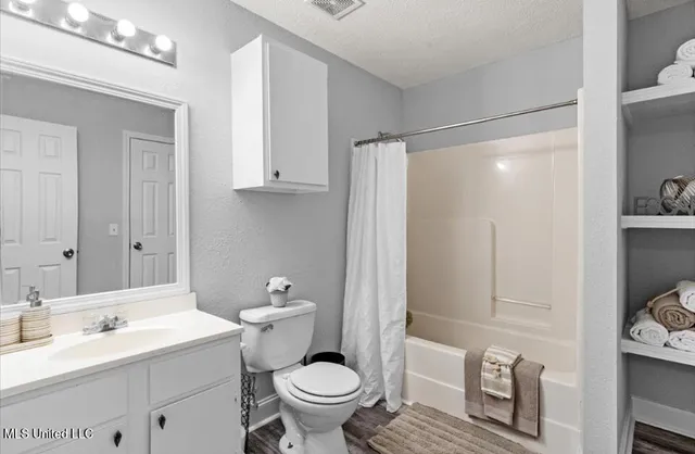 $160,000 | 108 Kadens Kove, Magee, MS 39111