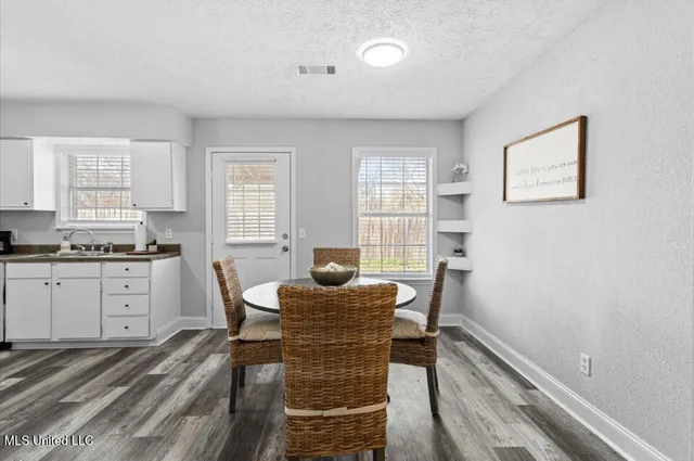 $160,000 | 108 Kadens Kove, Magee, MS 39111