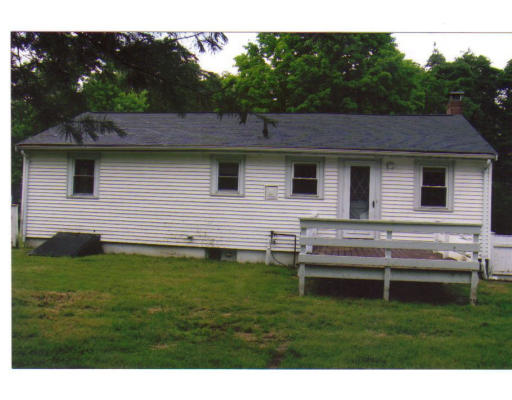 98 Howland Road Stoughton, MA 02072 - Photo 2 of 10 Gallery Image 2