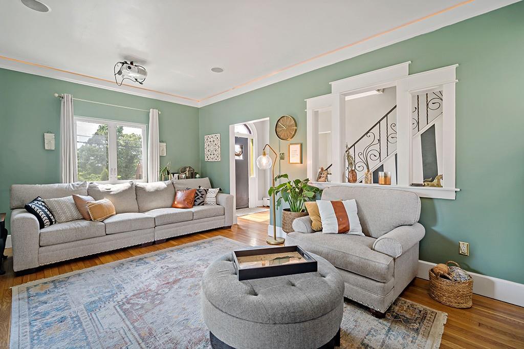 200 Richbarn Road Pittsburgh, PA 15212 - Photo 2 of 14 a living room with furniture and a large window
