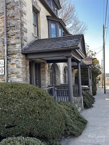 $2,750 | 130 A Biltmore Avenue, Unit 130A, Asheville, NC 28801