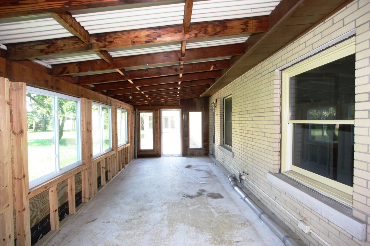 208 Mission Road Sault Ste. Marie, MI 49783 - Photo 25 of 29 Gallery Image 25