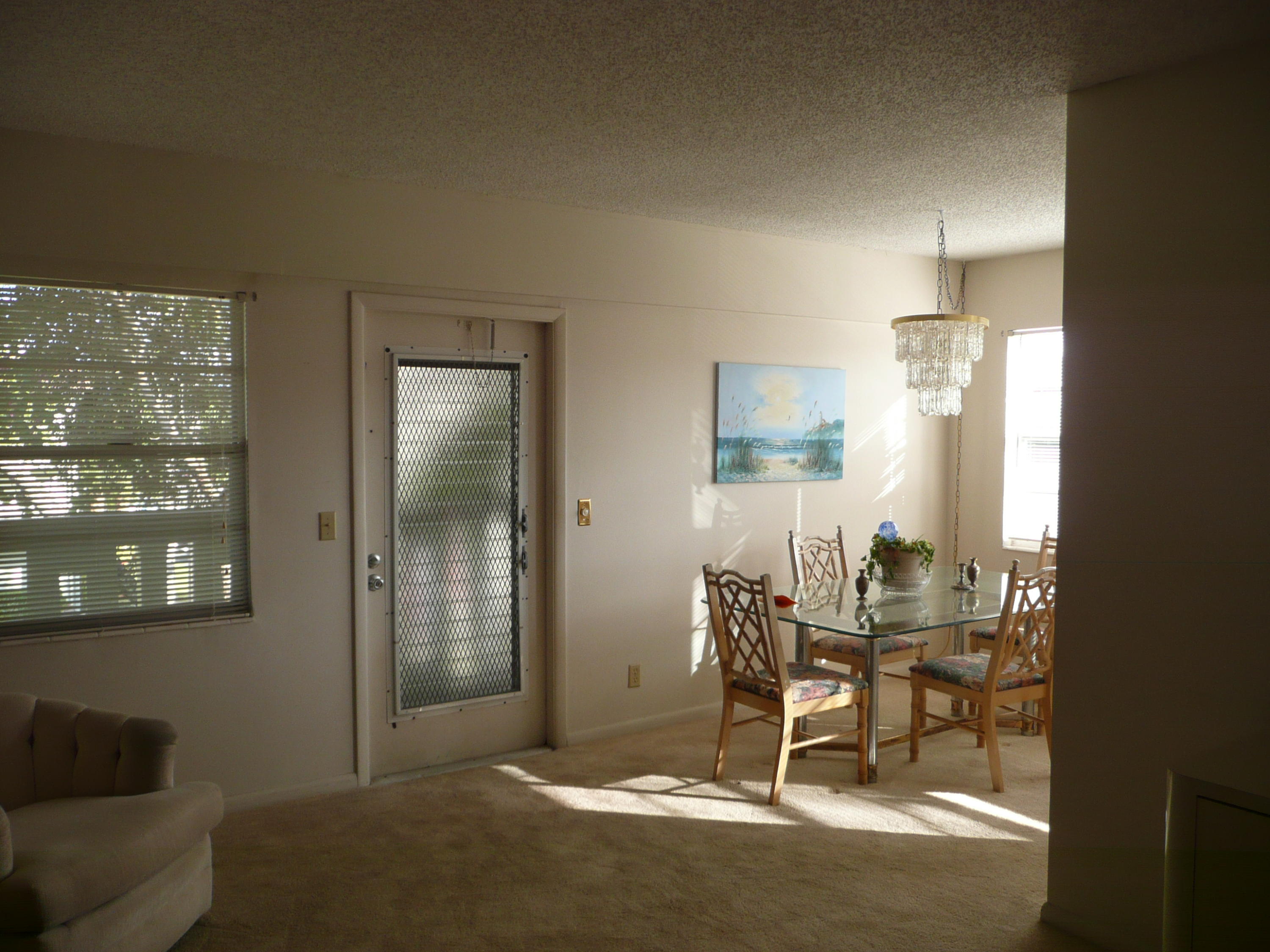155 Dorset D, Unit 155 Boca Raton, FL 33434 - Photo 3 of 21 P1030907