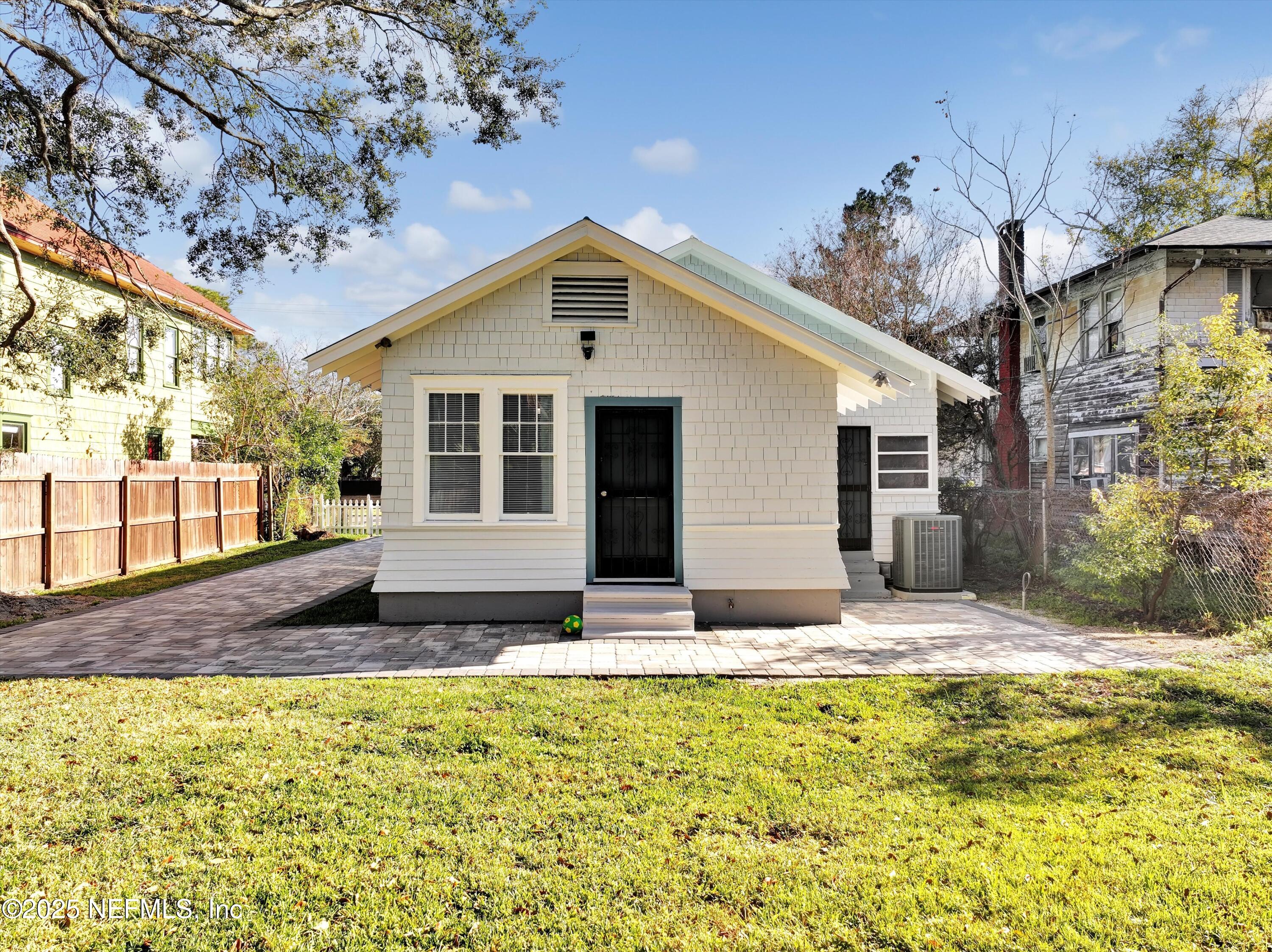 2587 Forbes Street Jacksonville, FL 32204 - Photo 29 of 37 29-DJI_20250217154405_0170_D