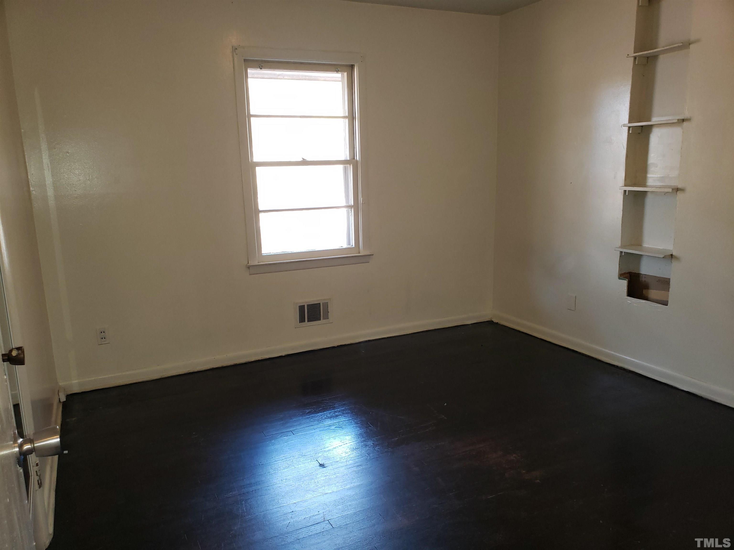 5824 Coffey Street Raleigh, NC 27604 - Photo 10 of 29 Gallery Image 10