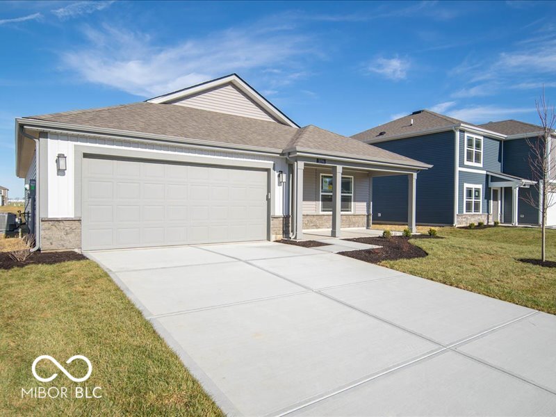 3194 West Keepsake Lane Monrovia, IN 46157 - Photo 3 of 45