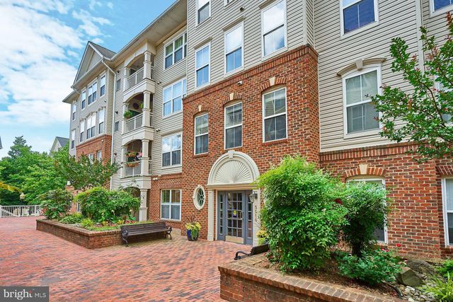 $480,000 | 5116 Donovan Drive, Unit 408, Alexandria, VA 22304
