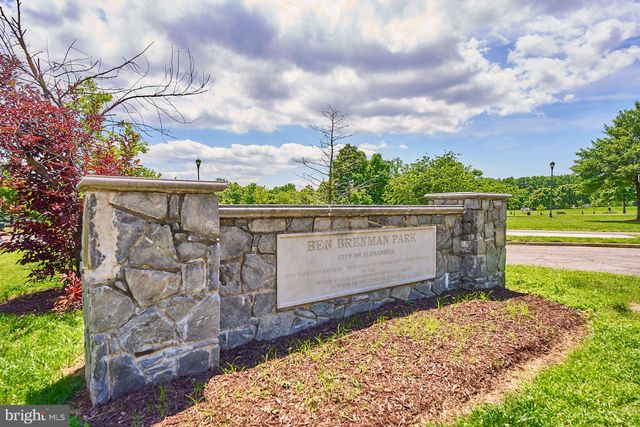 $480,000 | 5116 Donovan Drive, Unit 408, Alexandria, VA 22304