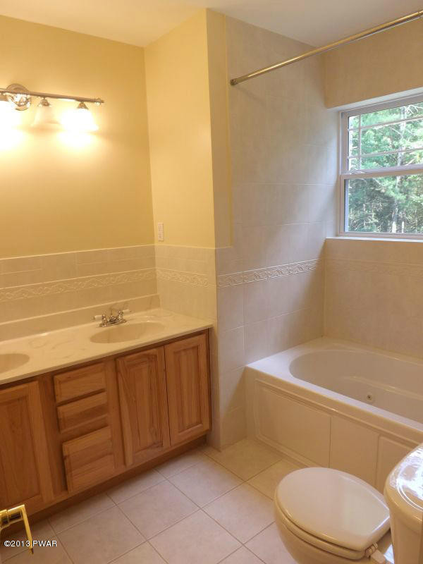 380 Perry Pond Road Narrowsburg, NY 12764 - Photo 17 of 24 Gallery Image 17