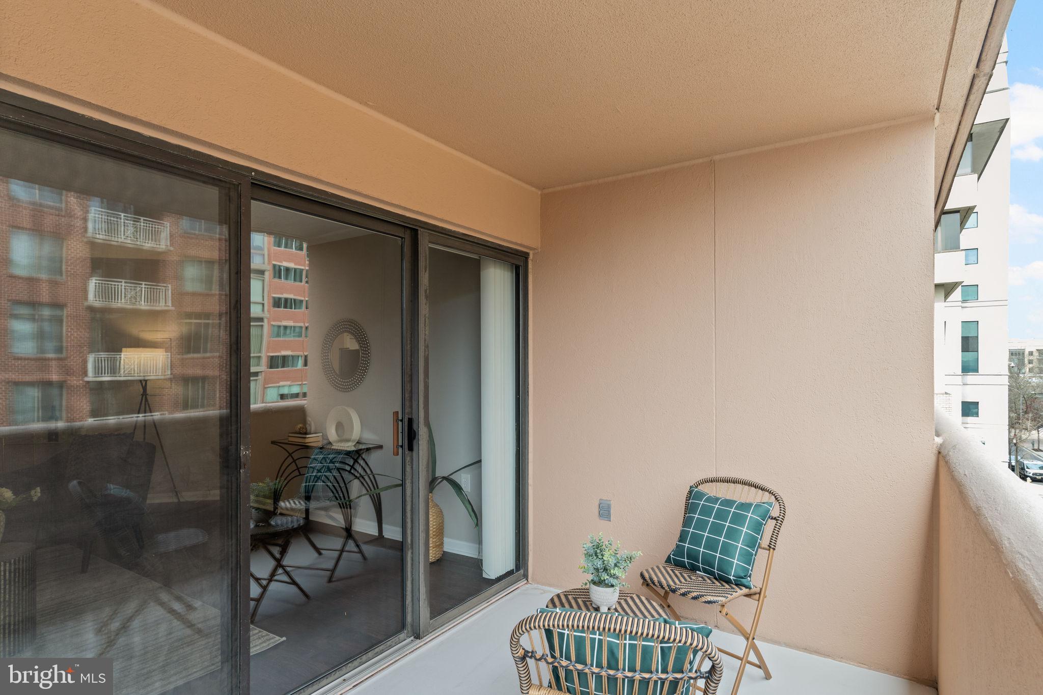 1301 North Courthouse Road, Unit 914 Arlington, VA 22201 - Photo 24 of 50