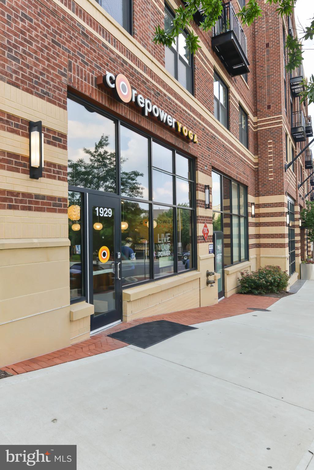 1301 North Courthouse Road, Unit 914 Arlington, VA 22201 - Photo 46 of 50