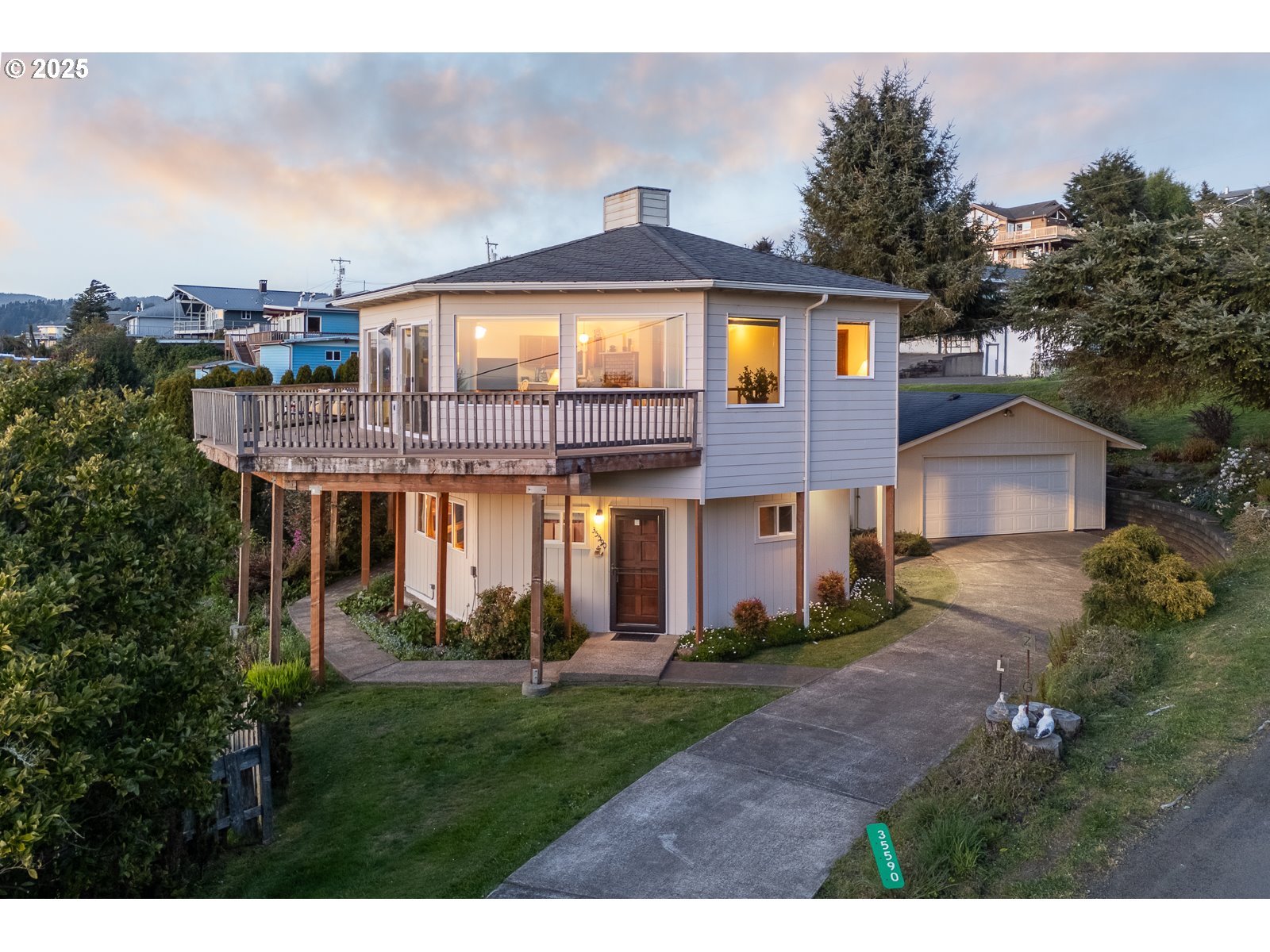 35590 Upper Loop Road Pacific City, OR 97135 - Photo 1 of 37 Gallery Image 1