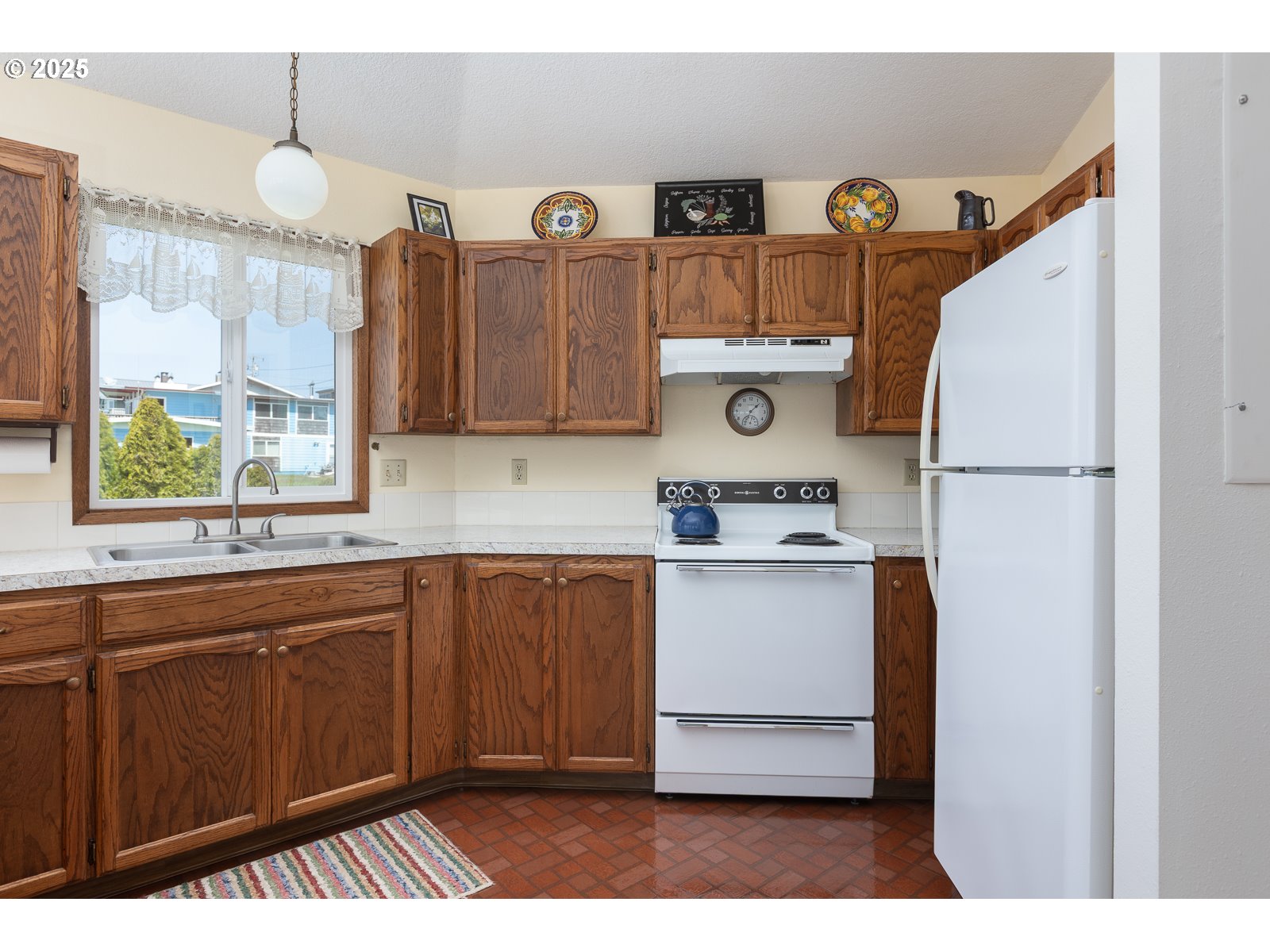 35590 Upper Loop Road Pacific City, OR 97135 - Photo 14 of 37 Gallery Image 14