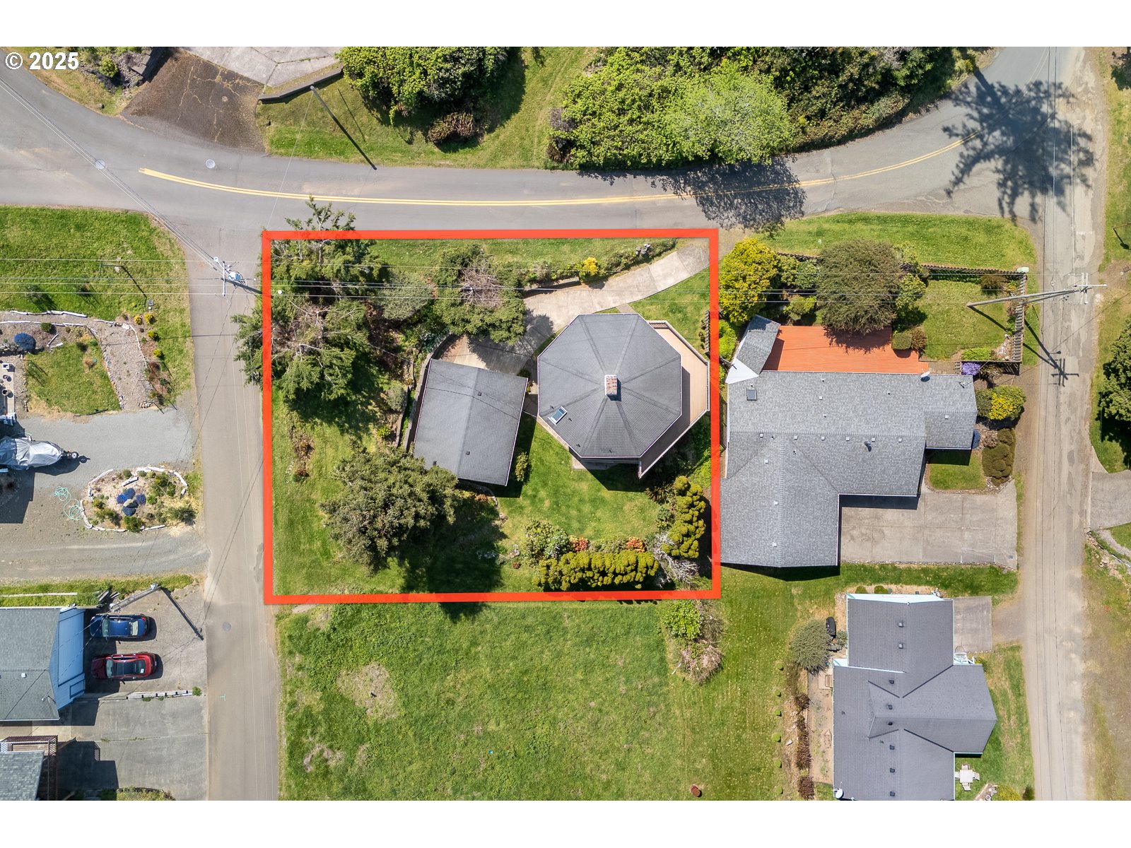 35590 Upper Loop Road Pacific City, OR 97135 - Photo 34 of 37 Gallery Image 34