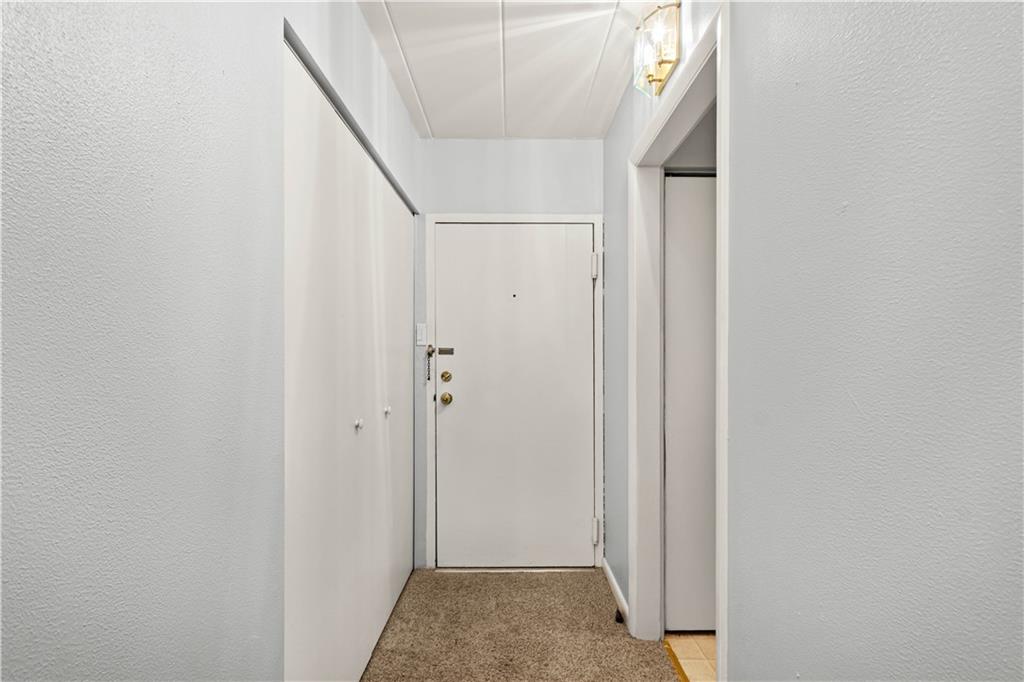 55 Highland Road, Unit 205 Bethel Park, PA 15102 - Photo 4 of 34
