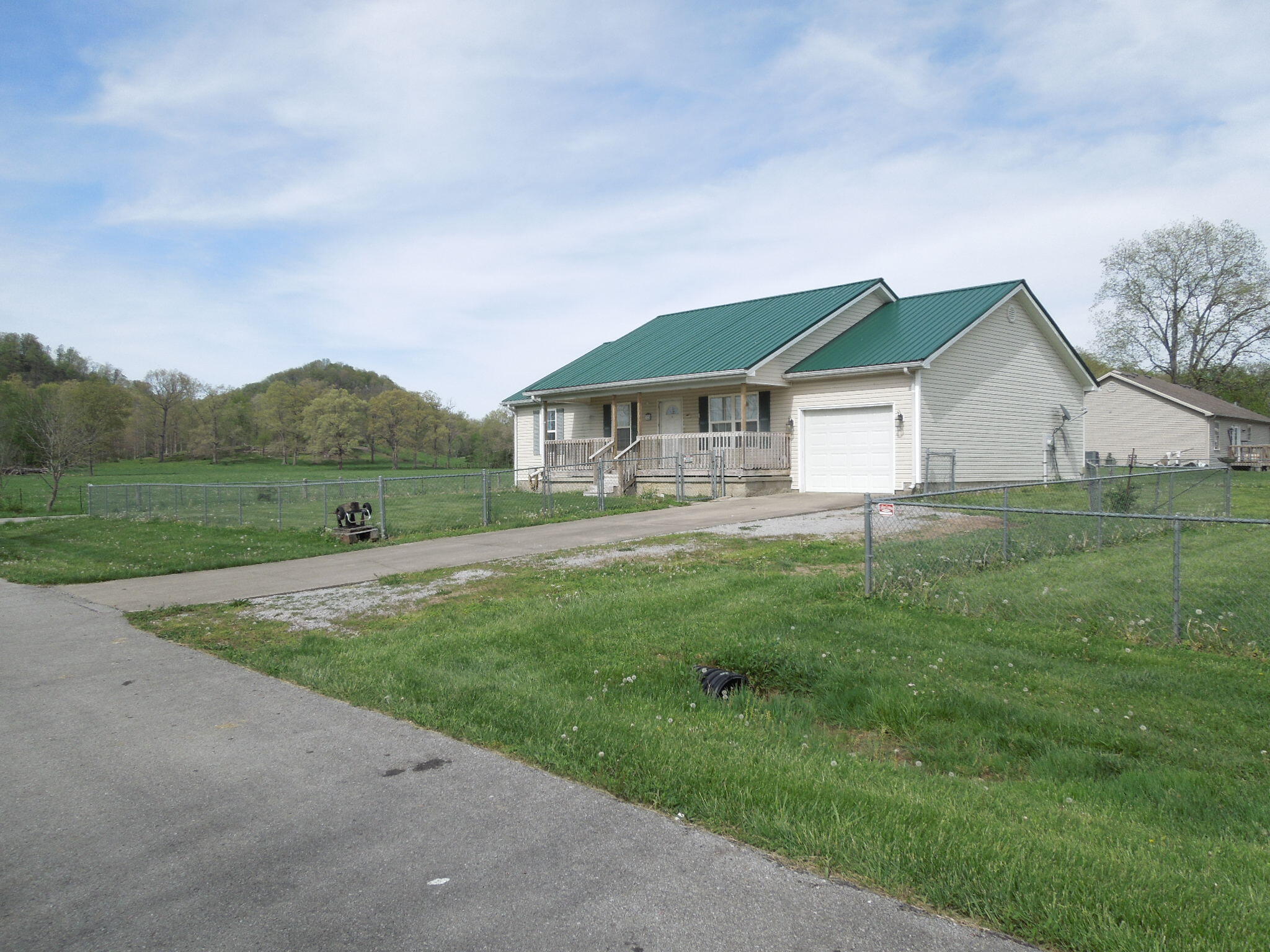 328 Gray Hawk Road Hustonville, KY 40437 - Photo 35 of 40 DSCN2806