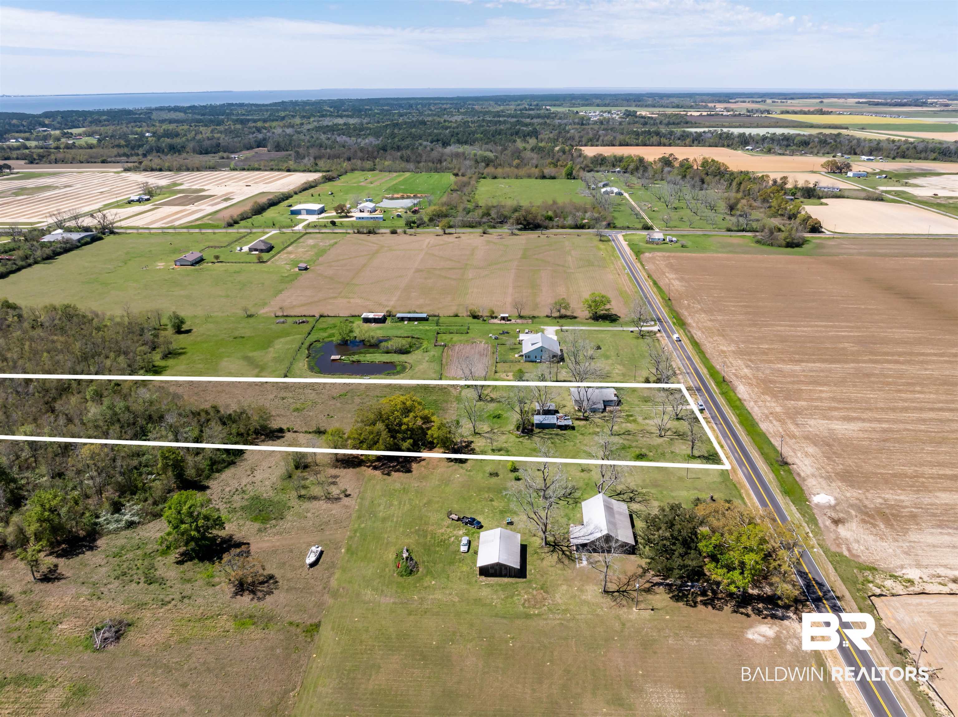 16666 Baldwin County Road 10 Foley, AL 36535 - Photo 4 of 14