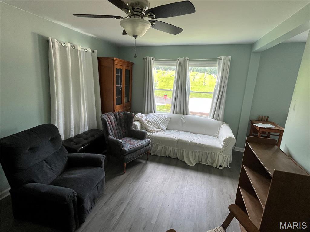 318 3rd Street Winfield, MO 63389 - Photo 6 of 25