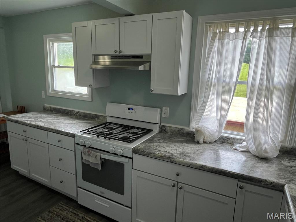 318 3rd Street Winfield, MO 63389 - Photo 10 of 25