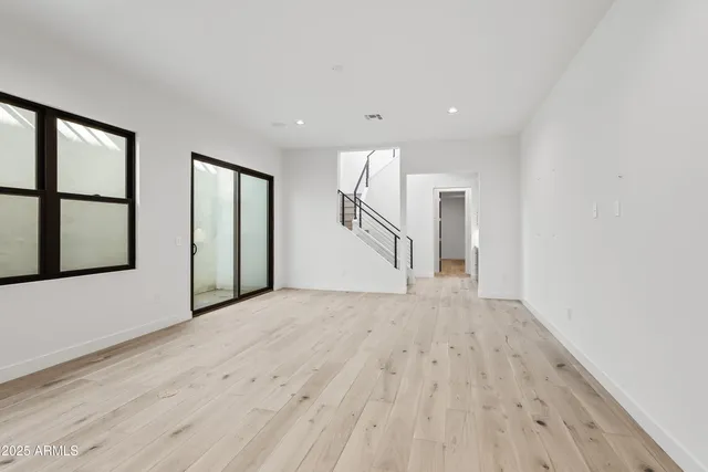 $2,895,000 | 1538 West Wagon Wheel Drive, Phoenix, AZ 85021