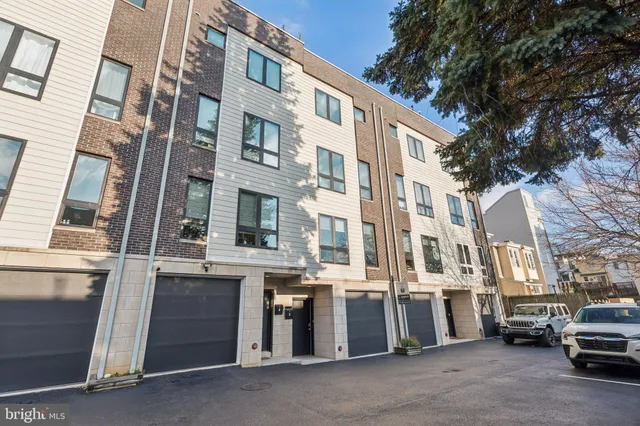 $675,000 | 3828 Manor Street, Philadelphia, PA 19128