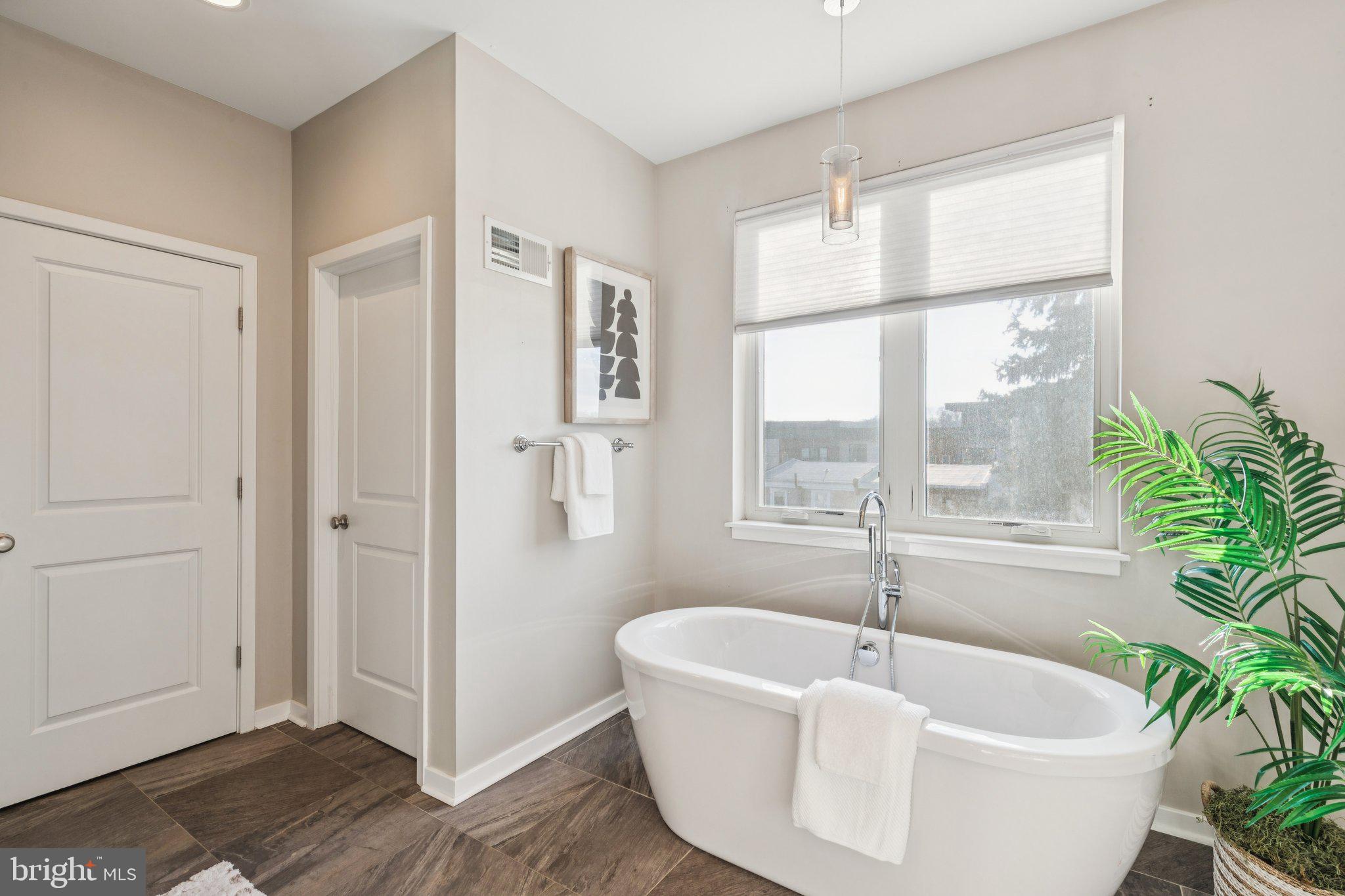 3828 Manor Street Philadelphia, PA 19128 - Photo 16 of 68