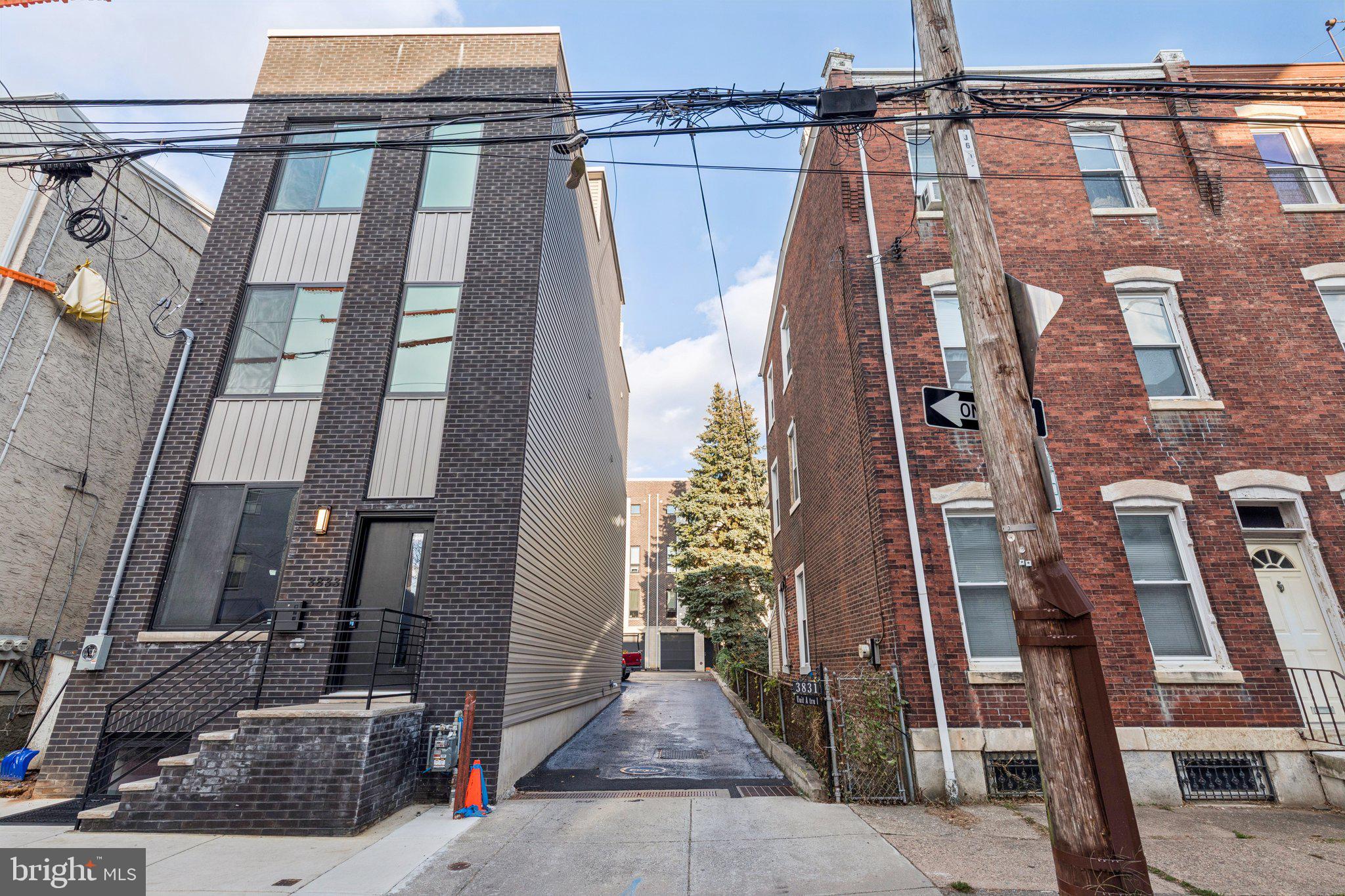 3828 Manor Street Philadelphia, PA 19128 - Photo 4 of 68