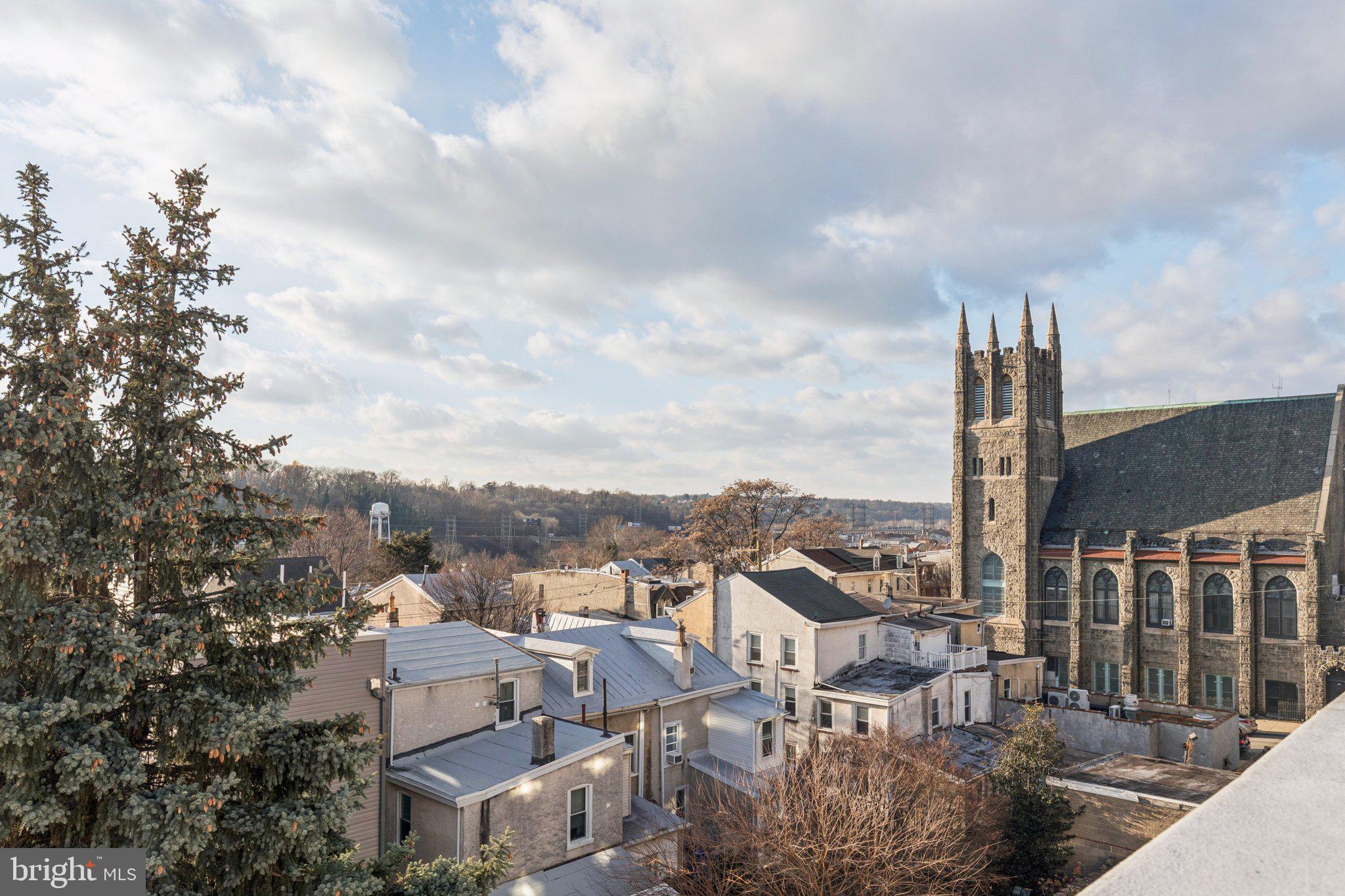 3828 Manor Street Philadelphia, PA 19128 - Photo 5 of 68