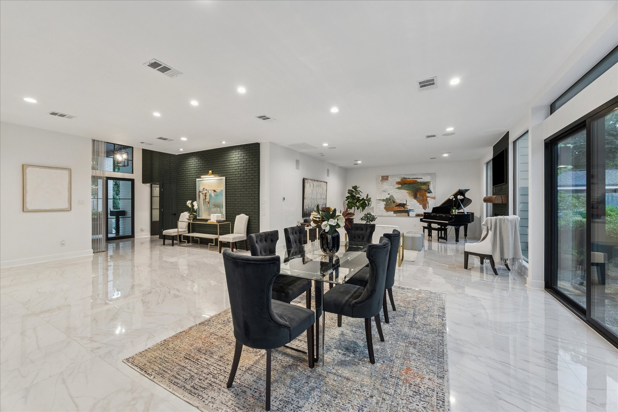 45 Patti Lynn Lane Houston, TX 77024 - Photo 5 of 49 a view of a dining area with furniture