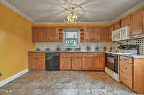 $189,000 | 1305 St Louis Street, Johnson City, TN 37601