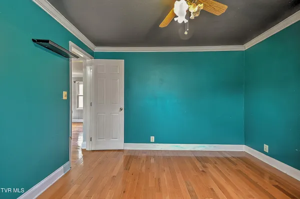 $189,000 | 1305 St Louis Street, Johnson City, TN 37601