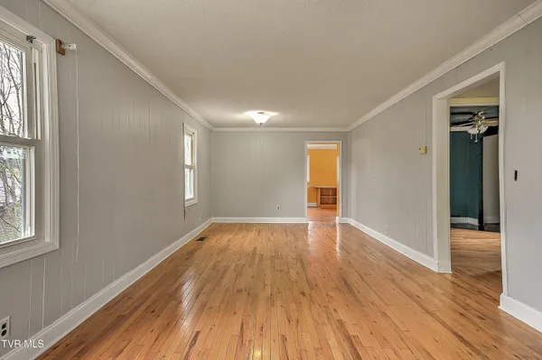 $189,000 | 1305 St Louis Street, Johnson City, TN 37601