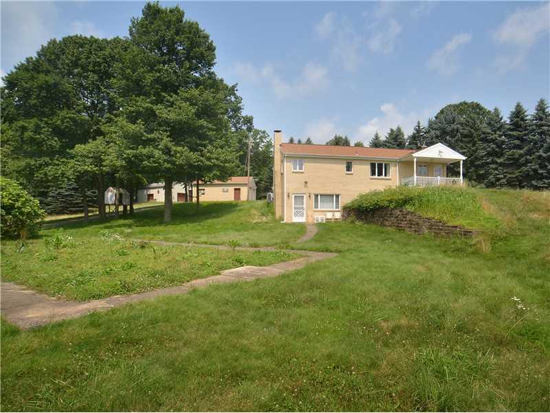 1162 Spring Hill Road Murrysville, PA 15632 - Photo 9 of 22 Exterior Back.