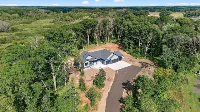 $884,900 | 29441 136th Street, Princeton, MN 55371