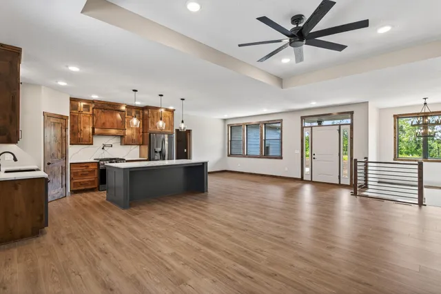 $884,900 | 29441 136th Street, Princeton, MN 55371