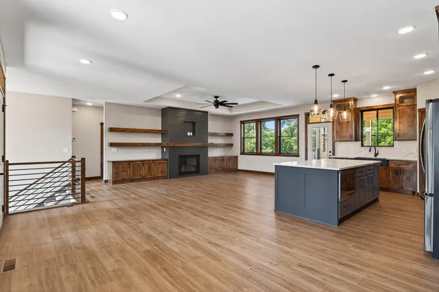 $884,900 | 29441 136th Street, Princeton, MN 55371