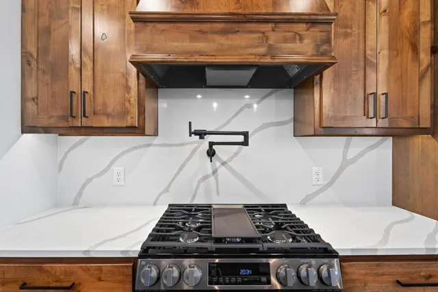 $884,900 | 29441 136th Street, Princeton, MN 55371