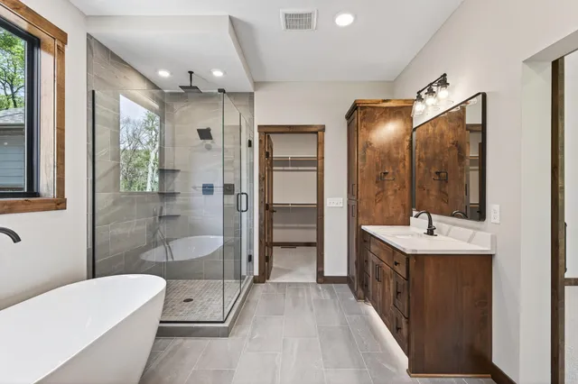 $884,900 | 29441 136th Street, Princeton, MN 55371