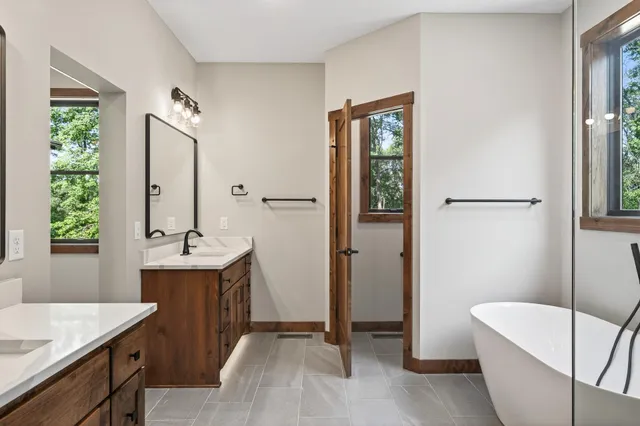 $884,900 | 29441 136th Street, Princeton, MN 55371