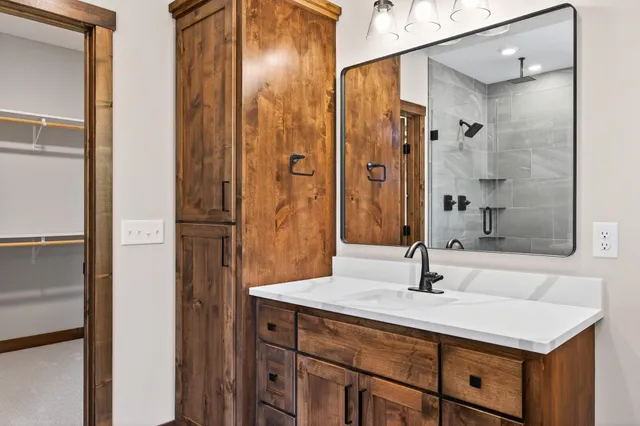 $884,900 | 29441 136th Street, Princeton, MN 55371